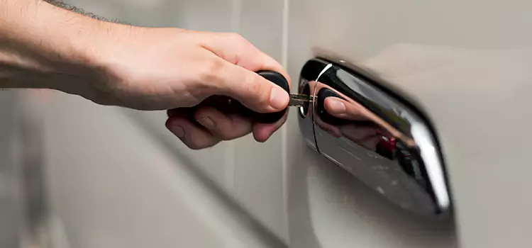 Why Choose Our Auto Locksmith Team in Northglenn, CO?